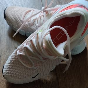 Nike free metcon 4 women's